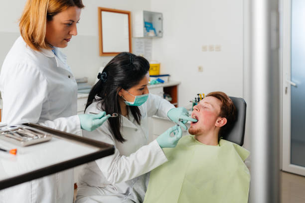 Fast & Reliable Emergency Dental Services in ND